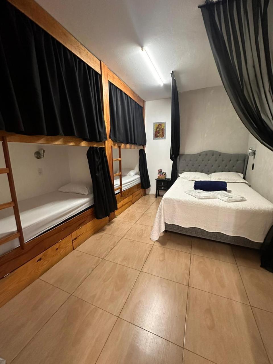Utopia Hostel Aparecida  Luaran gambar